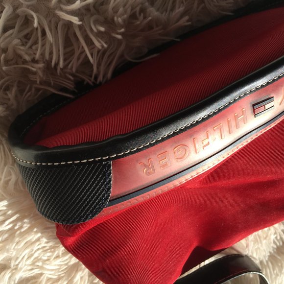 00s Tommy Hilfiger Red Purse/Baguette Bag - Picture 8 of 15